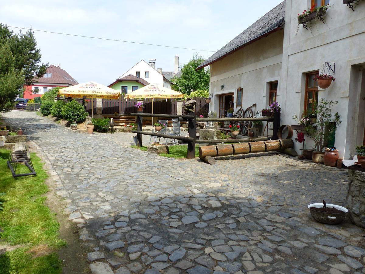 Penzion Sucháč Osecna Exterior foto